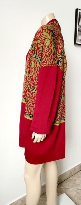 Carla du nord sweter damski XL
100%wełna
Rozmiar:XL 
Kolor:bordowy we