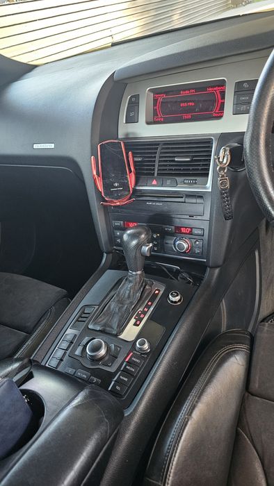 Q7 4l  3.0 tdi..