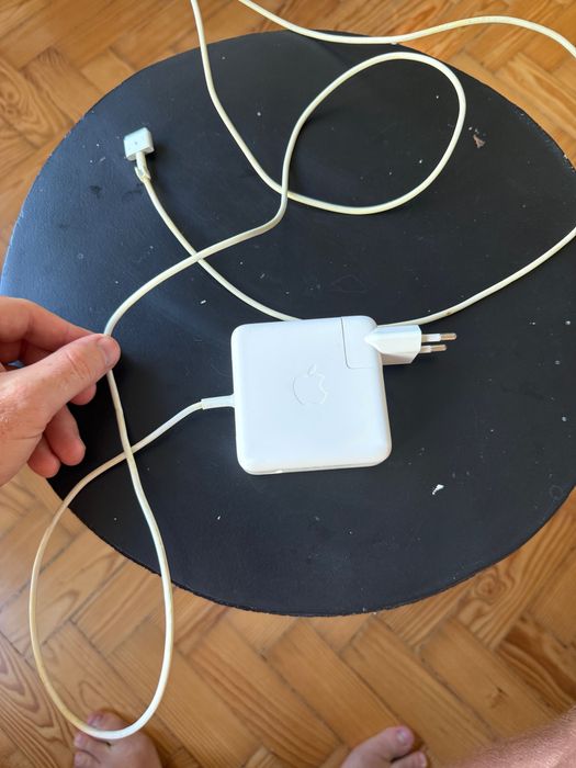 Macbook charger - EU plug