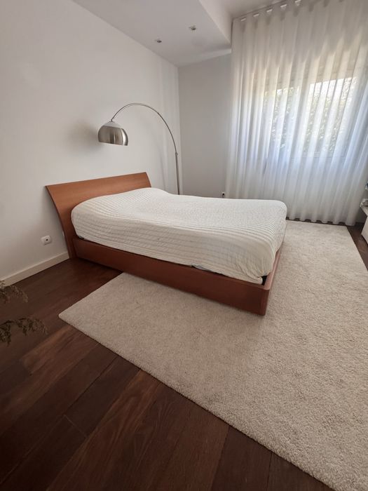 Cama casal com colchao