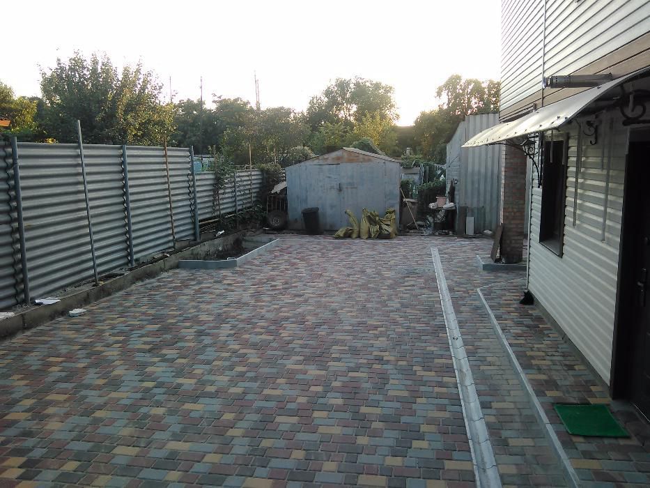 Тротуарная плитка с укладкой