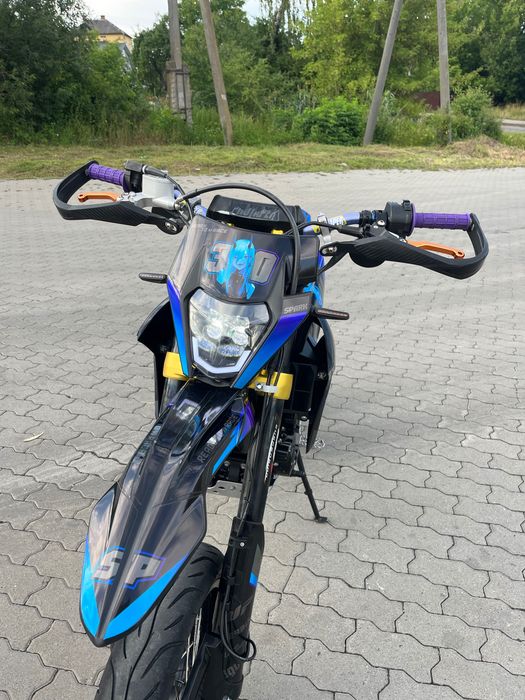 Мотоцикл Spark sp300 p-1 motard