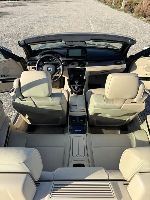 BMW 320d Cabrio (E93)