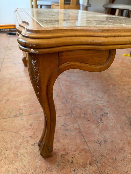 Mesa de apoio de sala