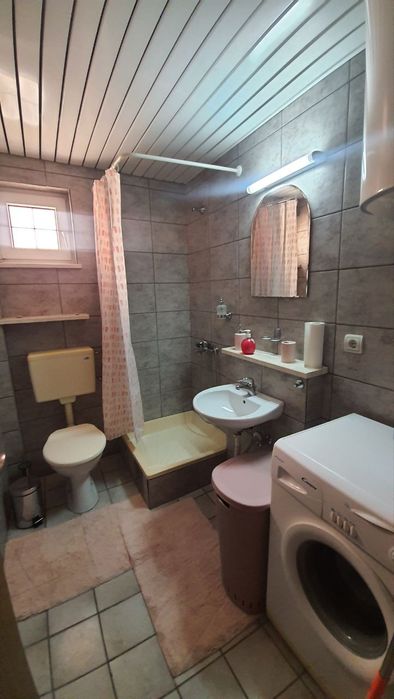 Сдаю в Черногории свои апартаменты на берегу моря