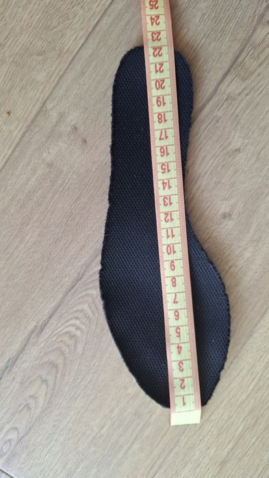 Sprzedam turfy chłopięce wkładka 22cm