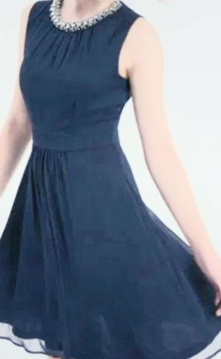 Orsay sukienka z ozdobnym dekoltem granatowa xs