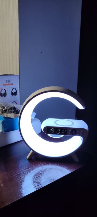 Настільна смарт лампа нічник RGB 3in1