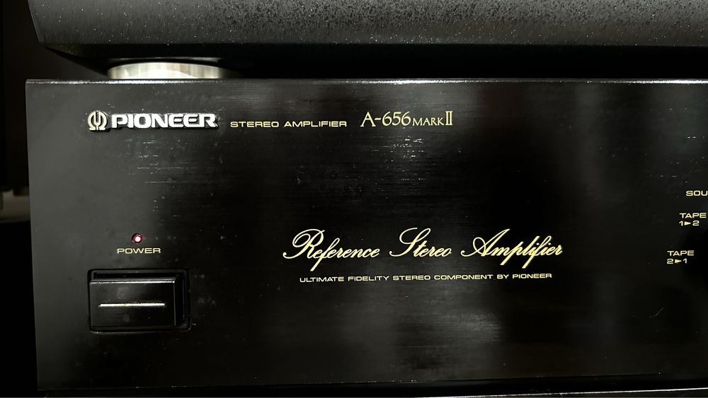 Amplificador Pioneer A-656 Mark 2