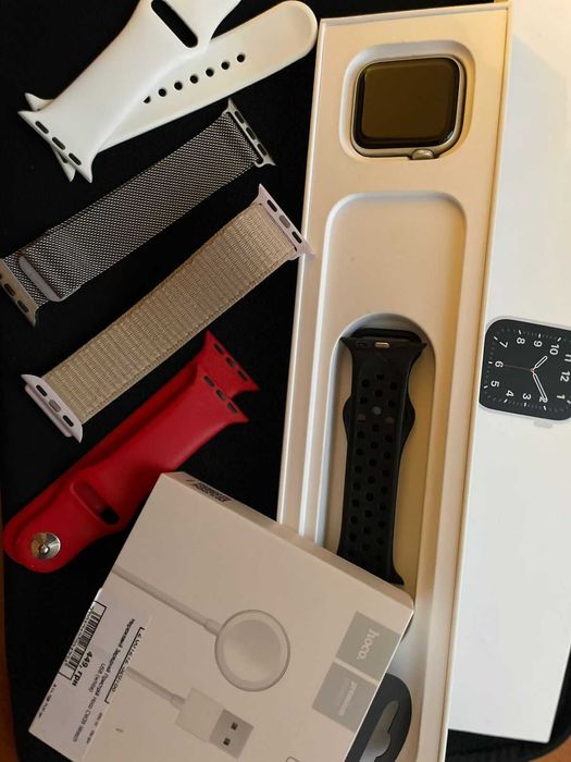 Apple Watch SE, 40 мм