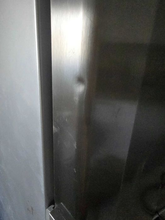 Congelador Vertical Beko Inox - Ecrã Digital