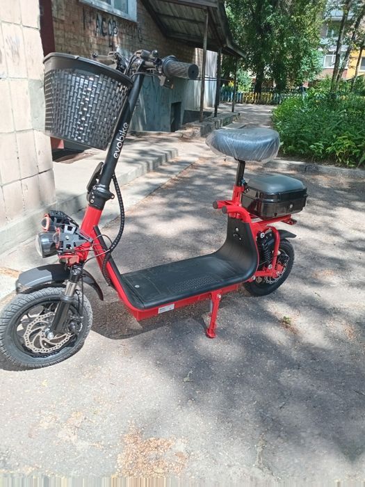Продаю едектросамокат екобіке zen u12 max 15a