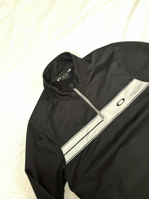 Кофтинка Oakley чорна