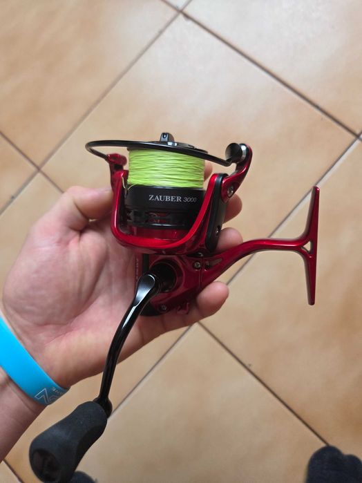 Kołowrotek Rayobi zauber 3000 FD RED