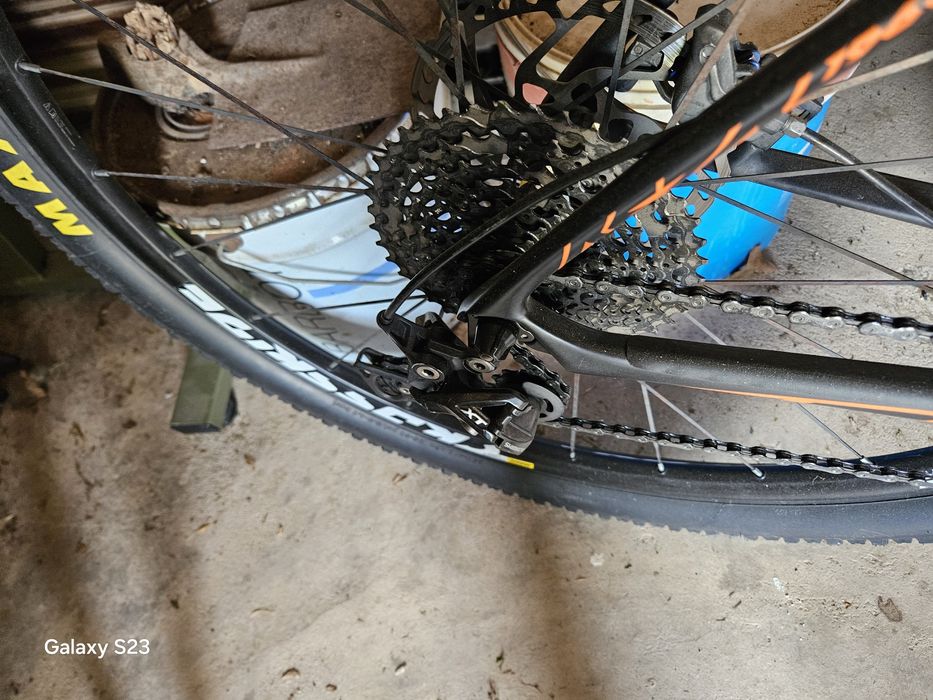 Bicicleta BTT KTM AERA 1869 LDA