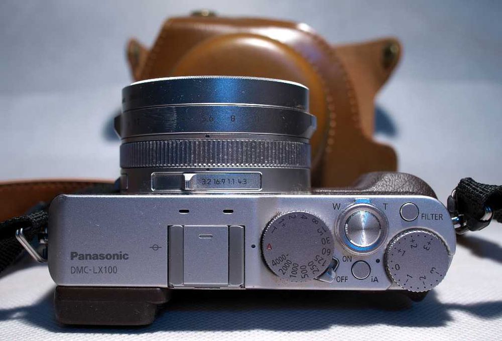 Panasonic Lumix DMC-LX100 (srebrny)