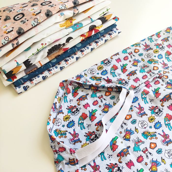 Lençóis para catre (creche)