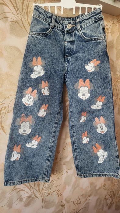 Джинси для дівчинки 104-110 см Disney