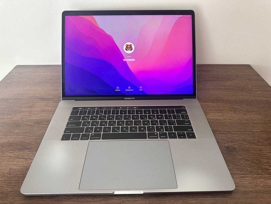 ‼️Б.У‼️ MacBook Pro 15" 2016 — i7 / 16 GB / 512 GB SSD  Touch Bar 