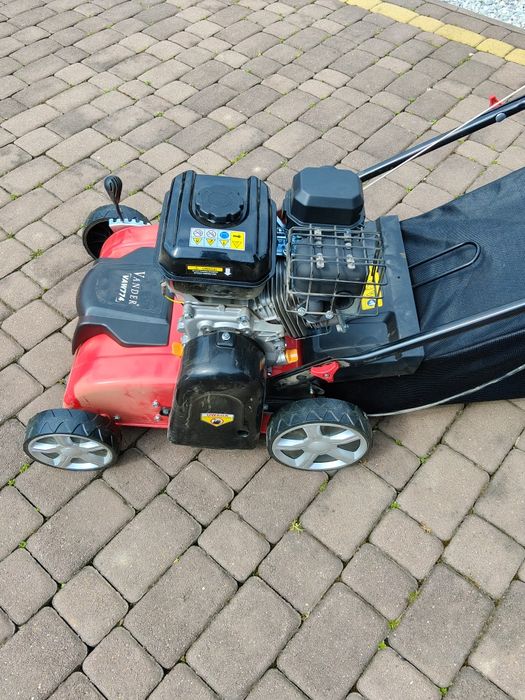 Wertykulator Spalinowy