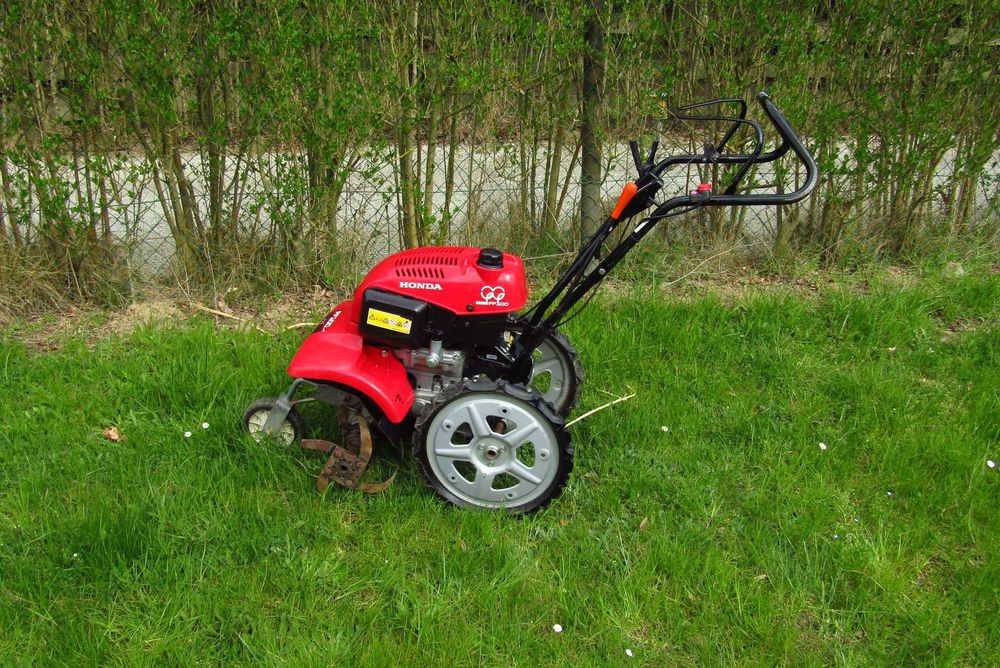 Glebogryzarka Honda FF 300  biegi napęd polecam