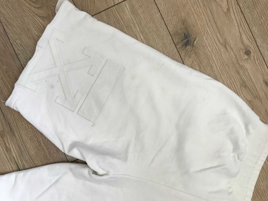 Spodenki dresowe Off-White rozm. L