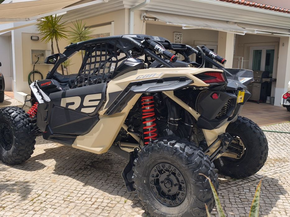 Vendo Can-Am Maverick X3 XRS Turbo RR Smart Shox