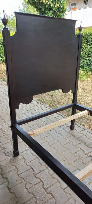 Camas solteiro mogno