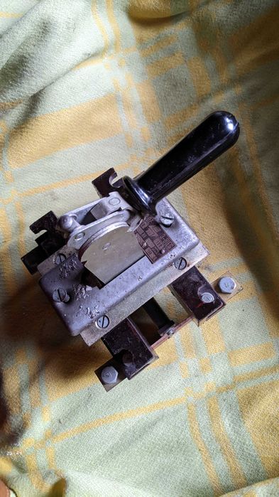 Włącznik, wyłącznik OZ 3 razy 100a odłącznik zasilania, rozłącznik