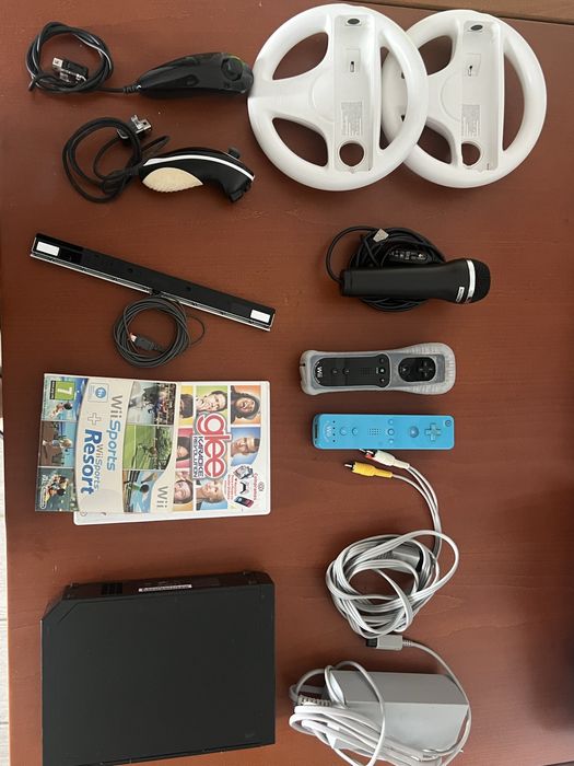 Nitendo Wii + Acessórios + Jogos