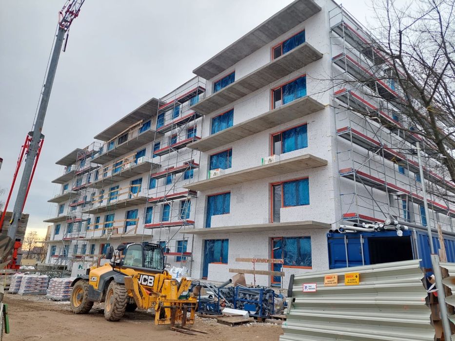 montaż rusztowań z uprawnieniami, wynajem rusztowań