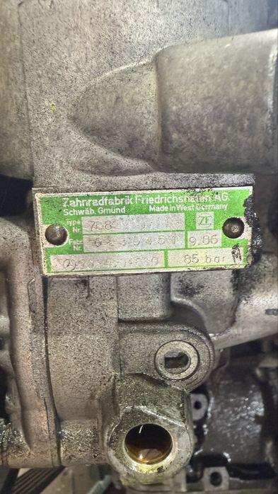 BOMBA DE DIREÇAO ASSISTIDA MERCEDES W124 200D