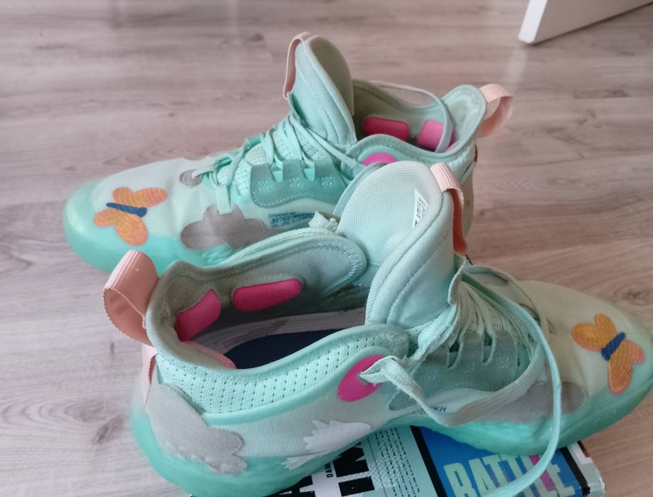 Adidas Harden vol 5 r. 44 2/3