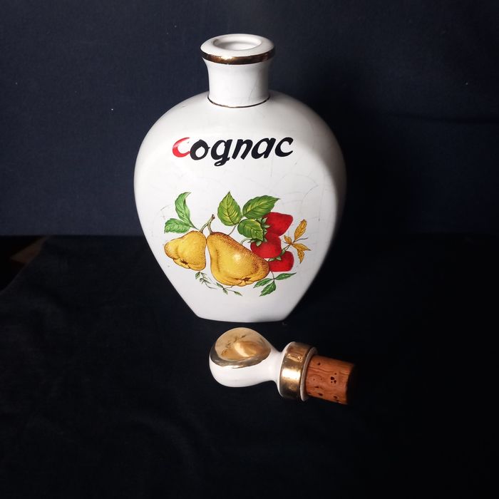 Garrafa Cognac vintage em cerâmica