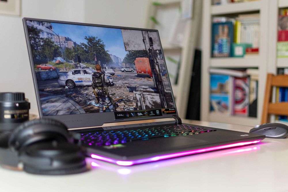 ASUS ROG Strix G17 - RTX 3070, 5900HX, 32GB, SSD 1 TB, WQHD 126% sRGB