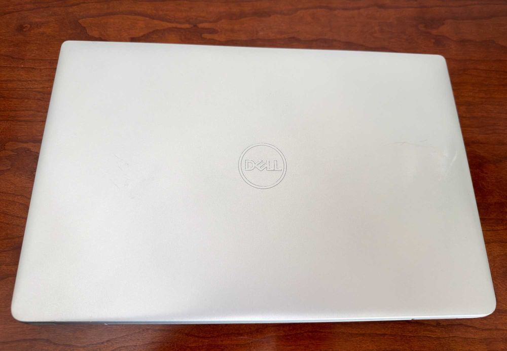 Dell Latitude 5540|15.6"FullHD|i5-1335u c/10Cores!|16b Ram|Ssd 512Gb|