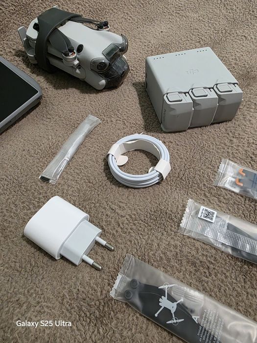 Drone DJI Mini 4 Pro DJI RC2