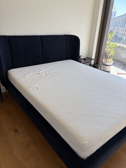 Cama IKEA TUFJORD 160x200 + Colchão ÅKREHAMN + LÖNSET – Como Novo