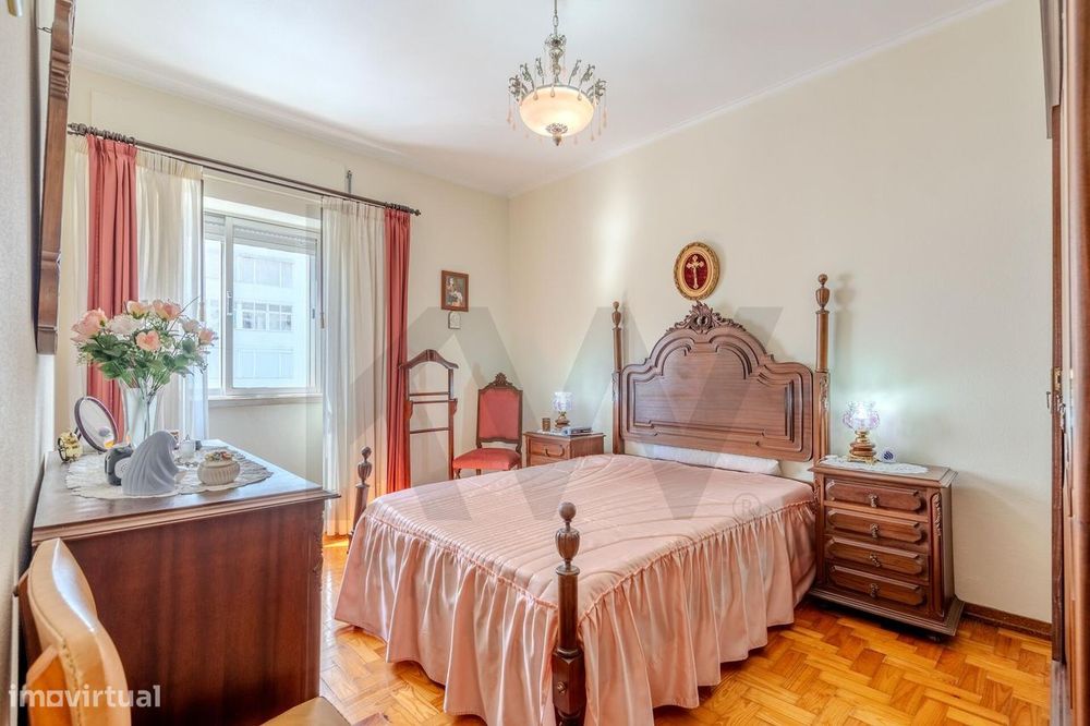 T2 em Oeiras | O Equilíbrio Perfeito entre Conforto e Localização