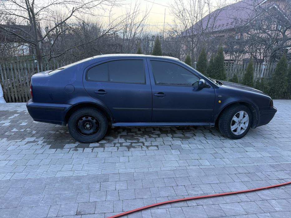 Продам Skoda octavia tur 2000р