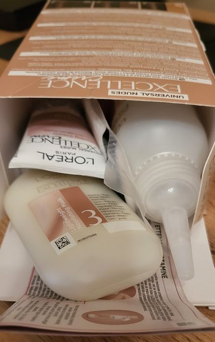 Farba do włosów L’Oreal Excellence