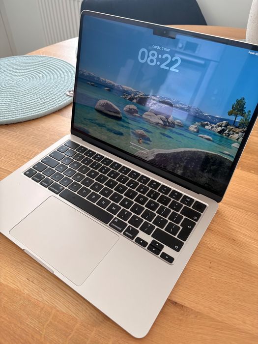 Apple MacBook Air 13,6" M2 16GB RAM, 256 GB