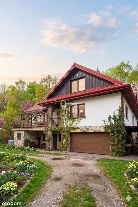 35 arów | 4 sypialnie | Do wejścia