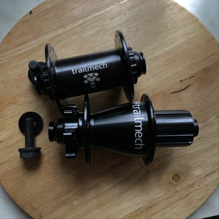 Нові втулки Trailmech