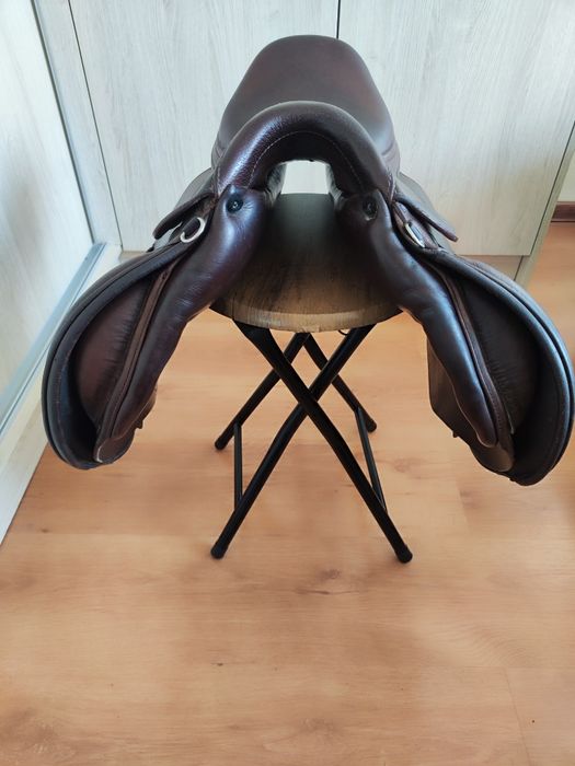 Siodło skokowe Prestige Advanced 15" pony