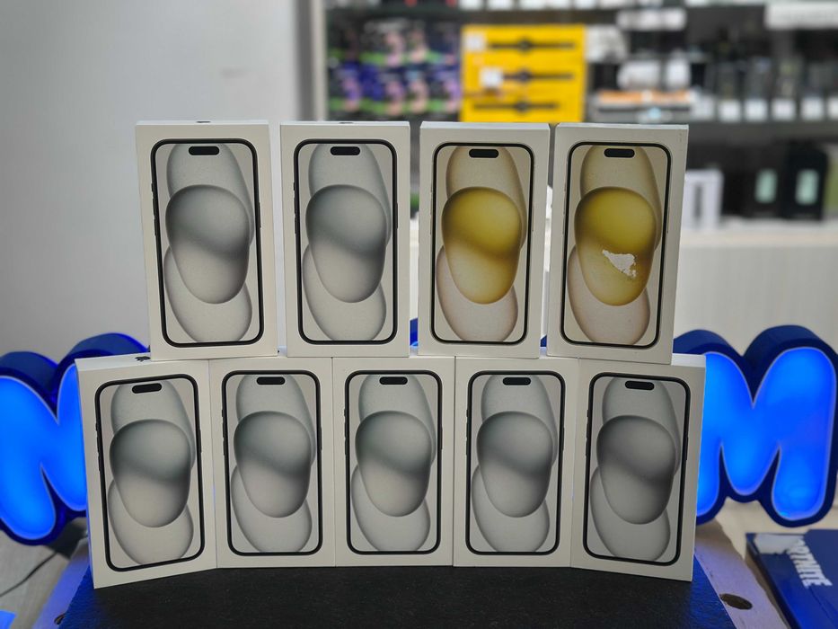 Smartfon iPhone 15 128GB 5G 6.1" Black / Blue  RATY