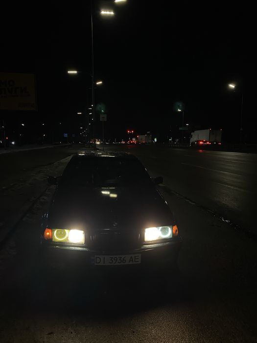 Продам бмв е 36.