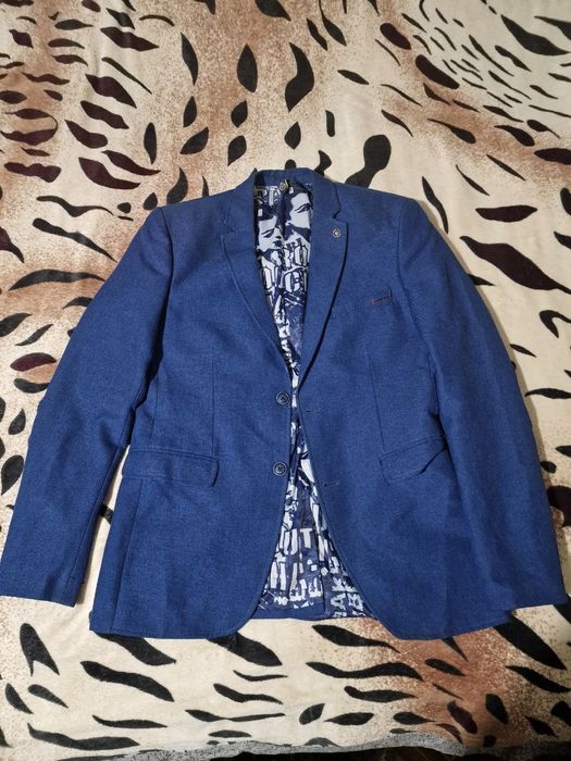 Чоловічий піджак