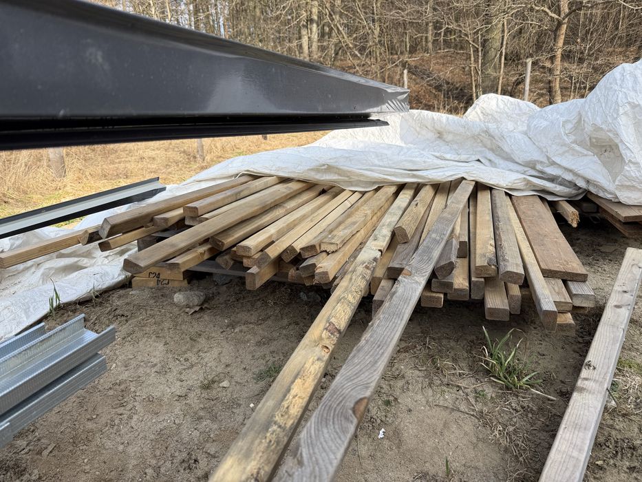 Drewno konstrukcyjne C24 25x45x5000 mm – 60 sztuk kantowki