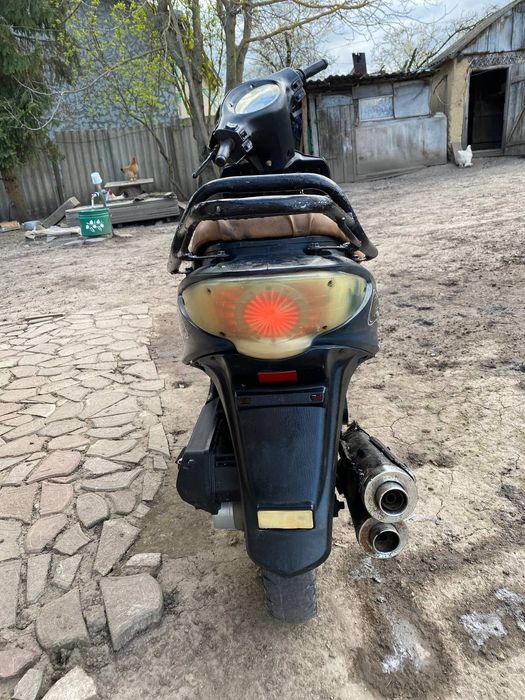 Продам скутер 80 кубів